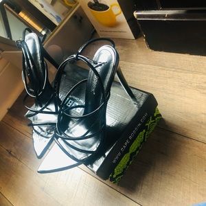 Sexy All black Heels